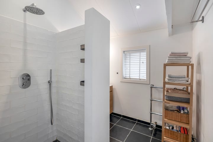 Foto 27 van Warmoezierskade 13