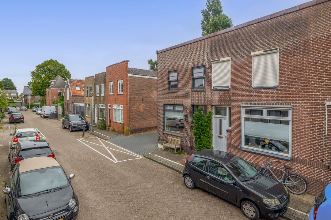 Foto 32 van Warmoezierskade 13