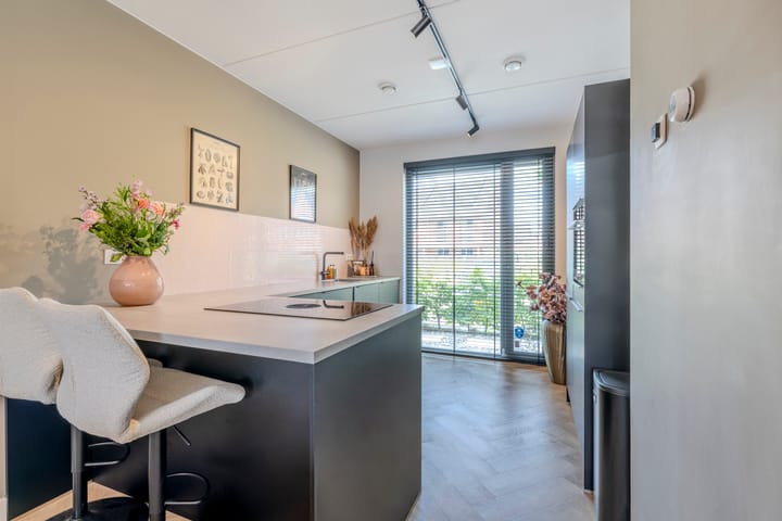 Foto 10 van Zevenaarstraat 12