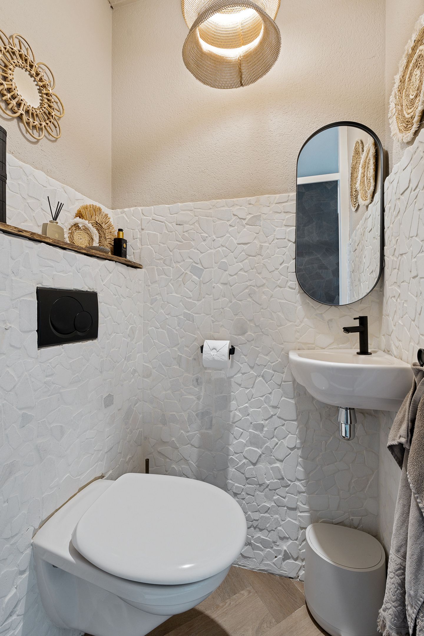 Foto 9 van Kuifmees 100