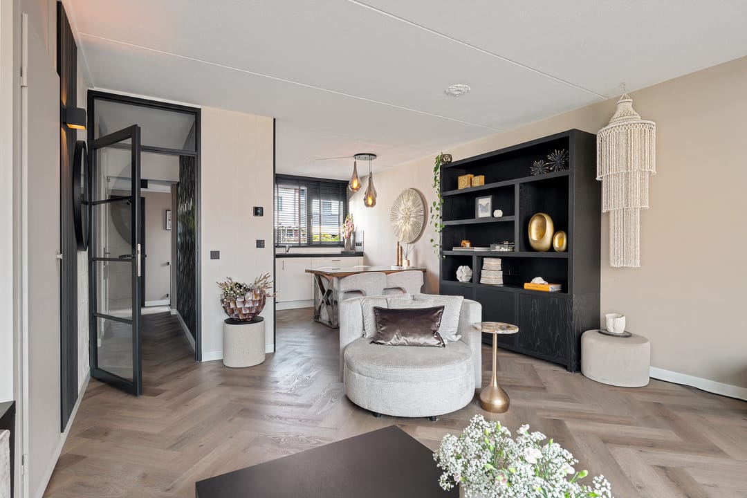 Foto 17 van Kuifmees 100