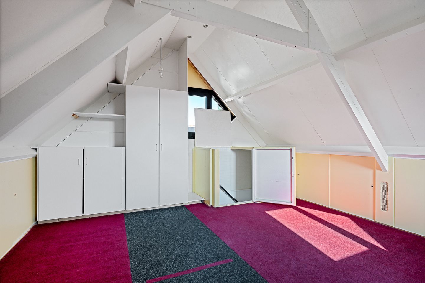 Foto 40 van Kuifmees 100