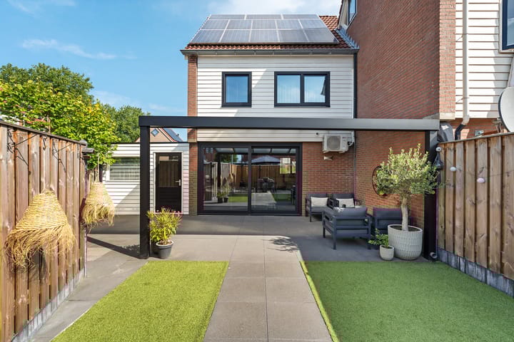 Foto 3 van Kuifmees 100