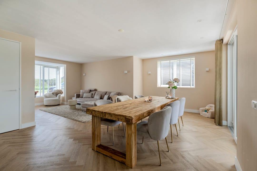 Foto 2 van Vier Heultjes 716