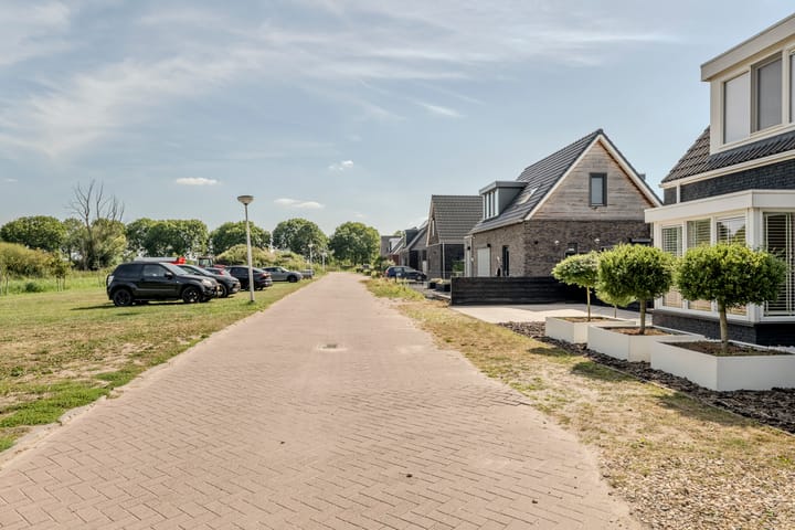 Photo 45 of Vier Heultjes 716