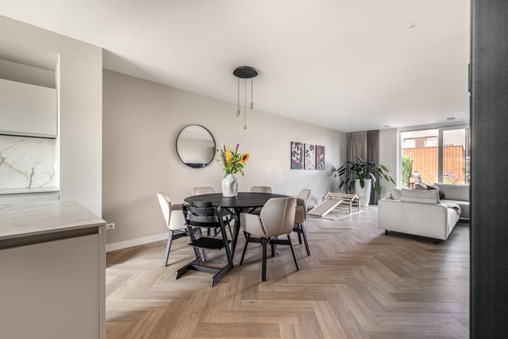 Foto 2 van Holsteinerlaan 8