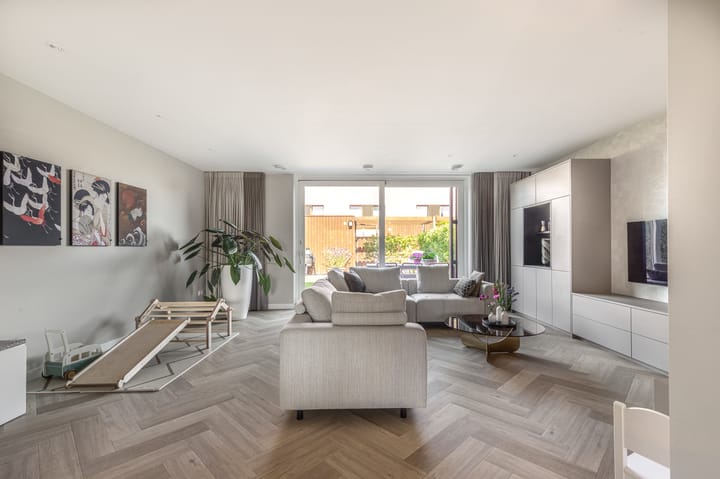 Foto 18 van Holsteinerlaan 8