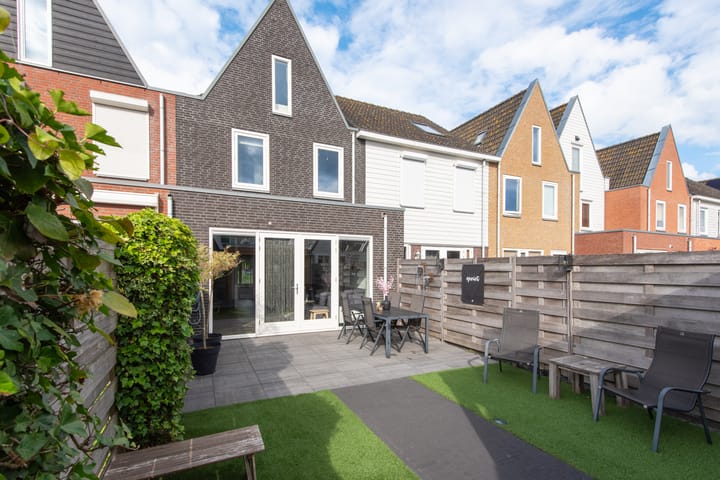 Foto 5 van Vredemaker 97