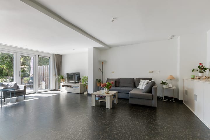 Photo 6 of Grafelijkheidsweg 66