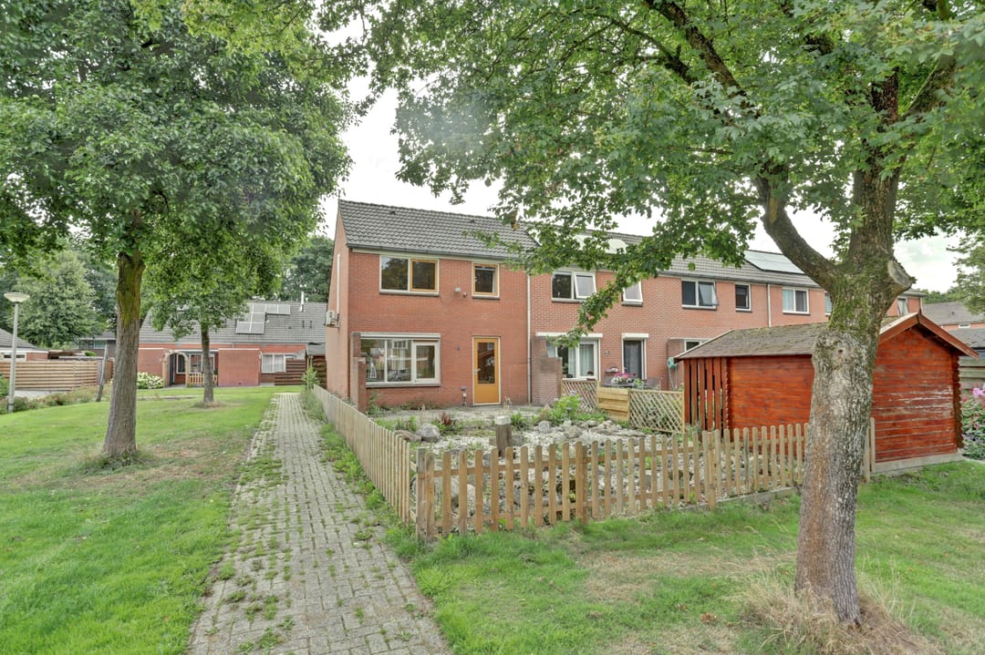 Foto 1 van Elzenlaan 18