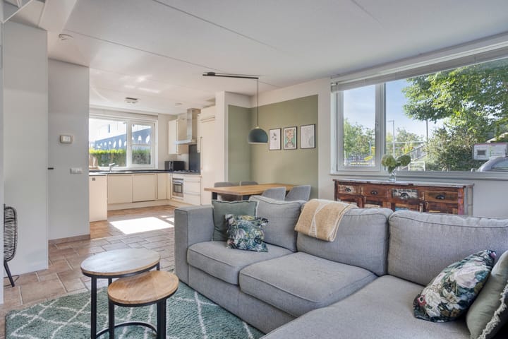 Foto 15 van Teunisbloemlaan 45