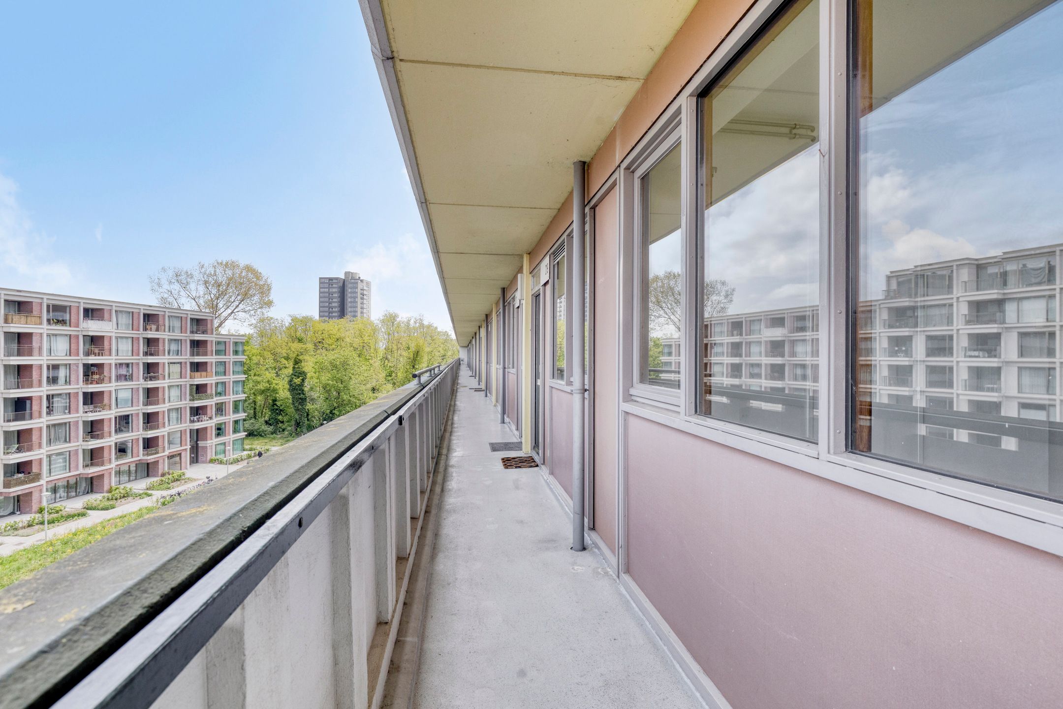 Photo 12 of Osdorper Ban 219