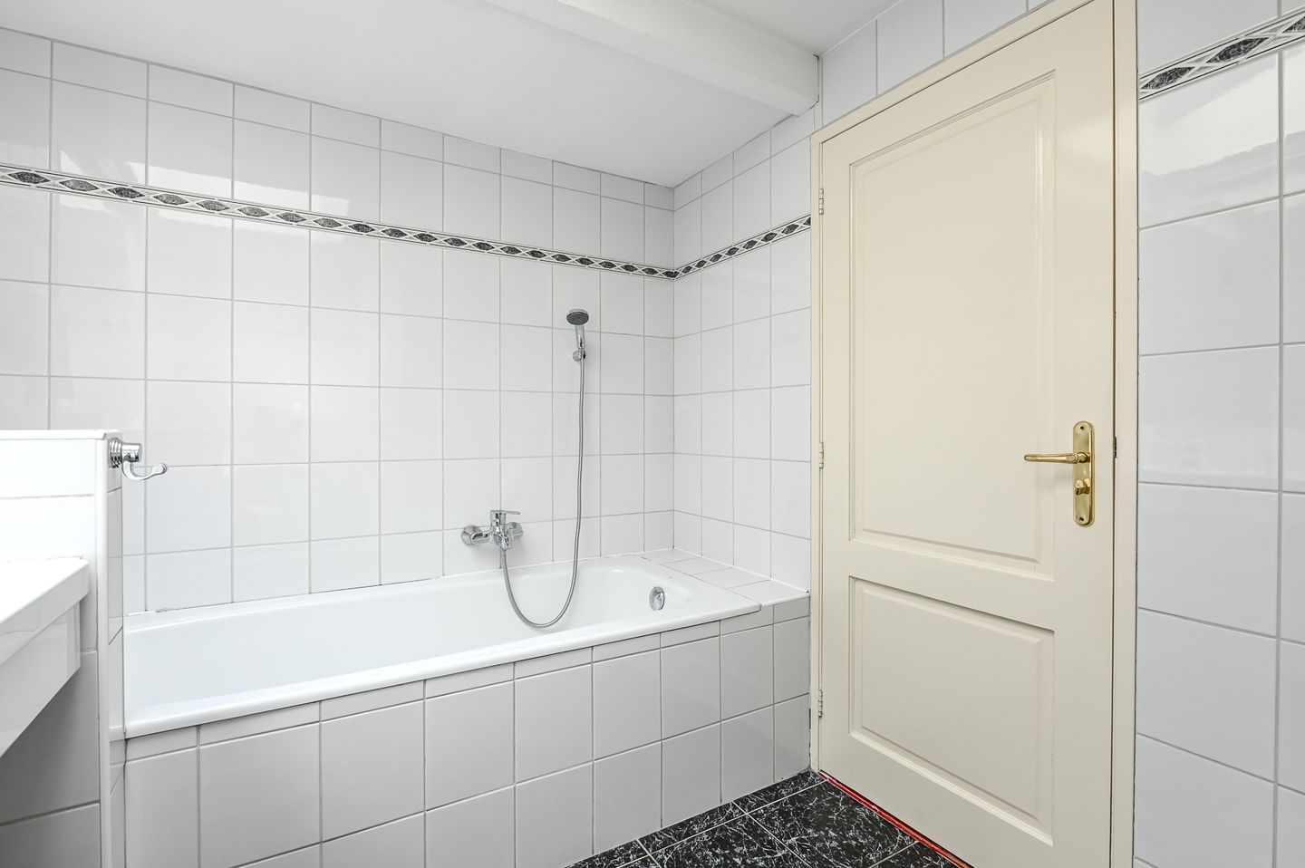 Photo 59 of Stationsweg 94