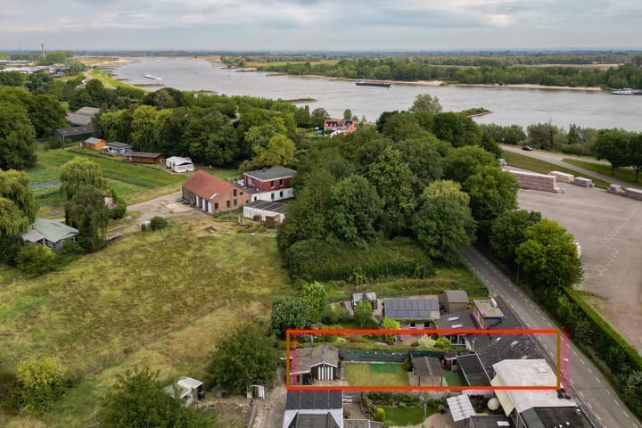 Photo 30 of Erlecomseweg 24