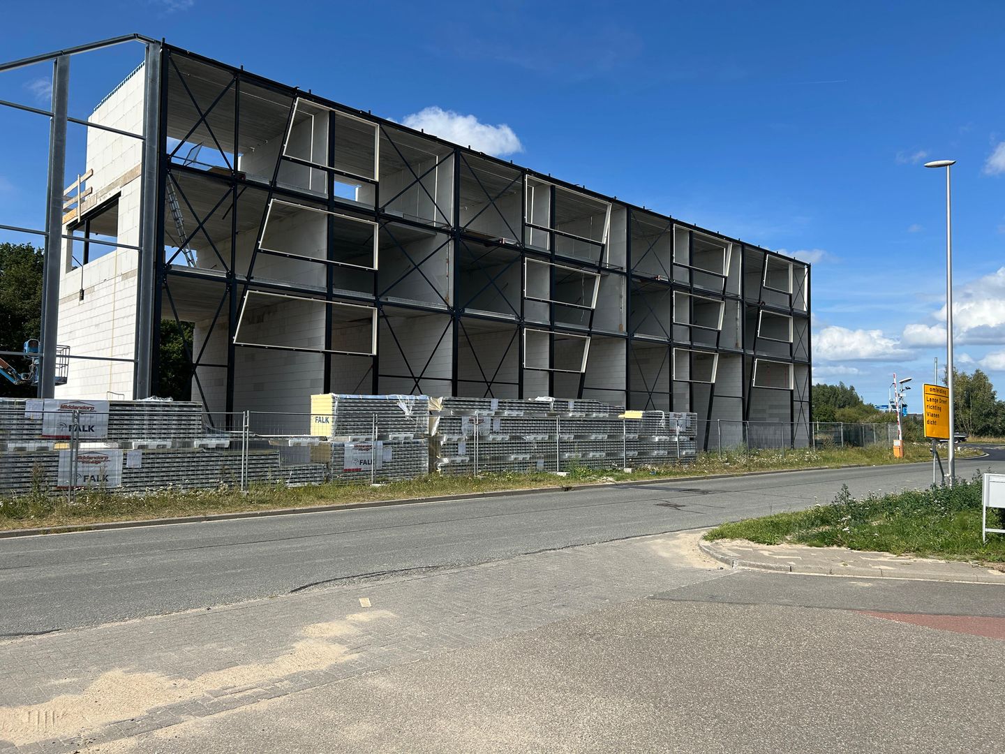 View photo 4 of Dijkleger 1-b