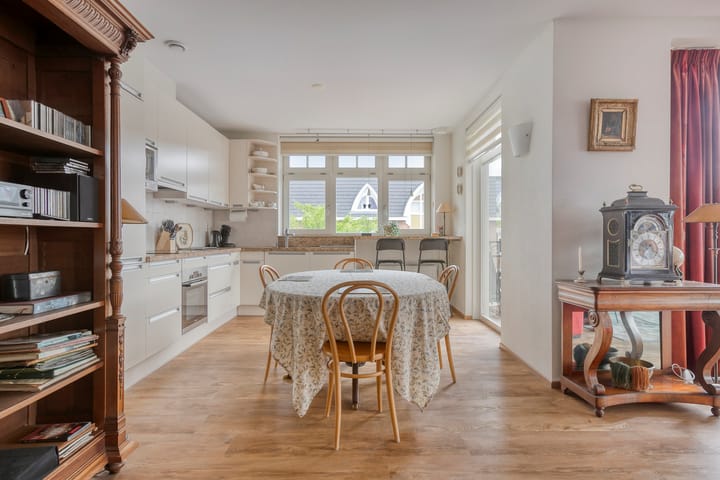 Foto 22 van Hugo Clausstraat 54