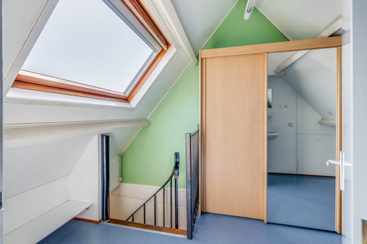 Photo 36 of Weesdijk 15