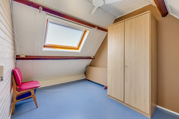 Photo 39 of Weesdijk 15