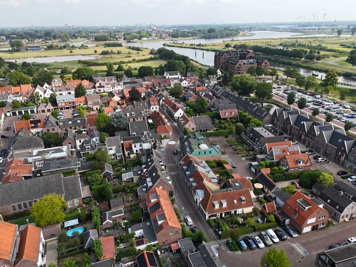 Photo 51 of Weesdijk 15