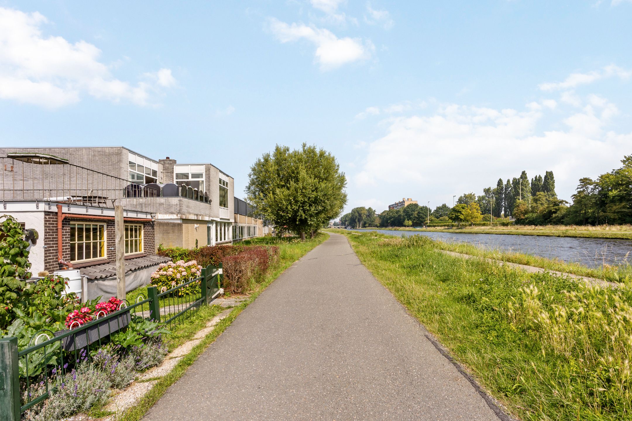 Foto 36 van Leidseweg 376