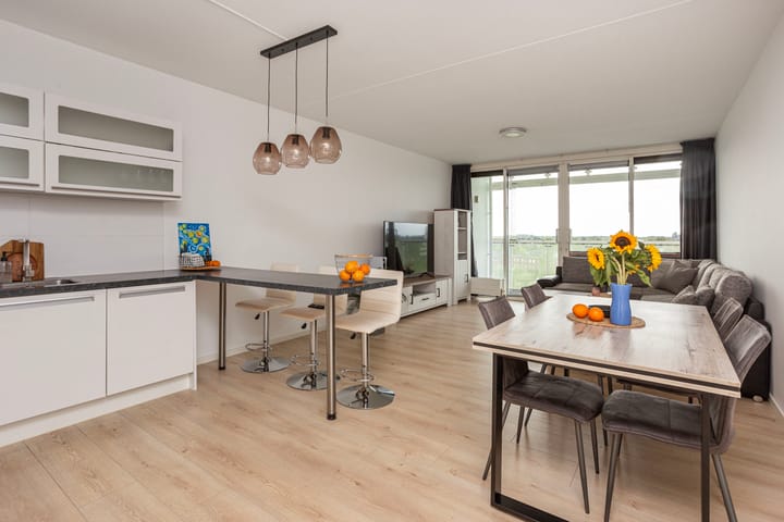 Foto 5 van Luzernevlinder 76