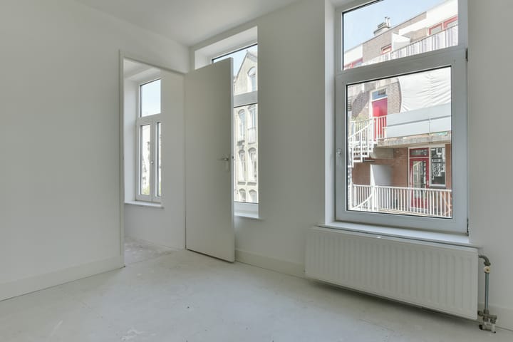 Foto 12 van Barentszstraat 244