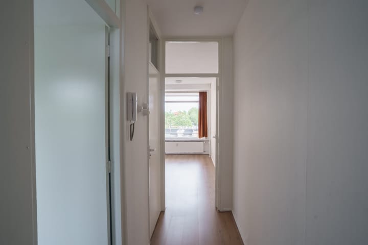 Foto 6 van Van Adrichemstraat 33