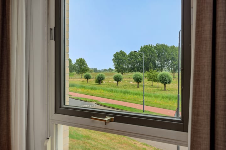 Foto 4 van Schout van Brechtstraat 17