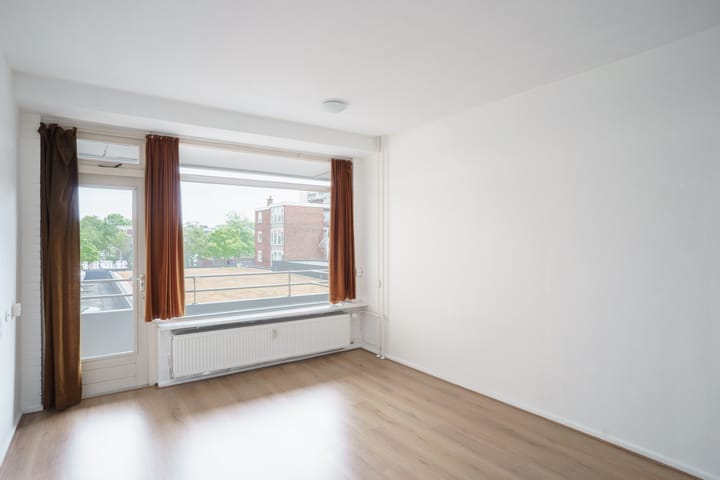 Foto 14 van Van Adrichemstraat 33