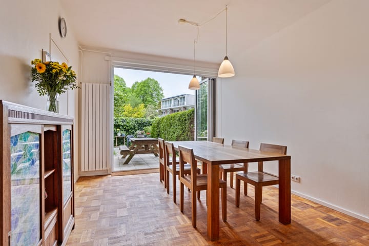 Foto 16 van Hemsterhuisstraat 84