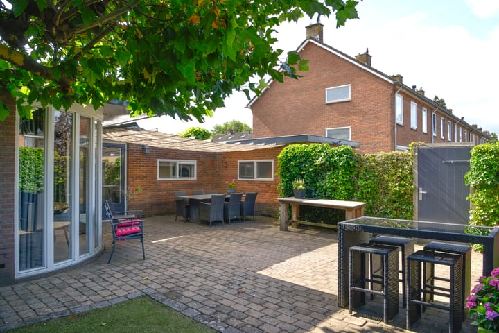 Foto 13 van Transistorweg 2