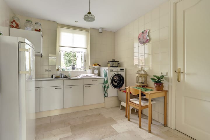 Photo 27 of Appellaan 19