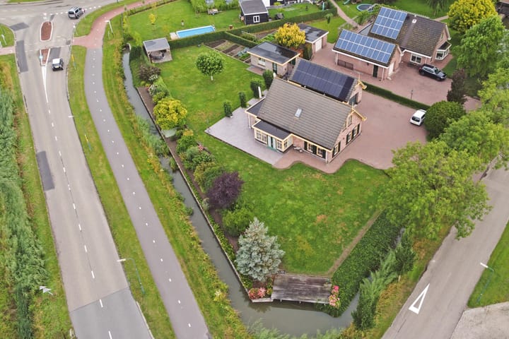 Photo 62 of Appellaan 19