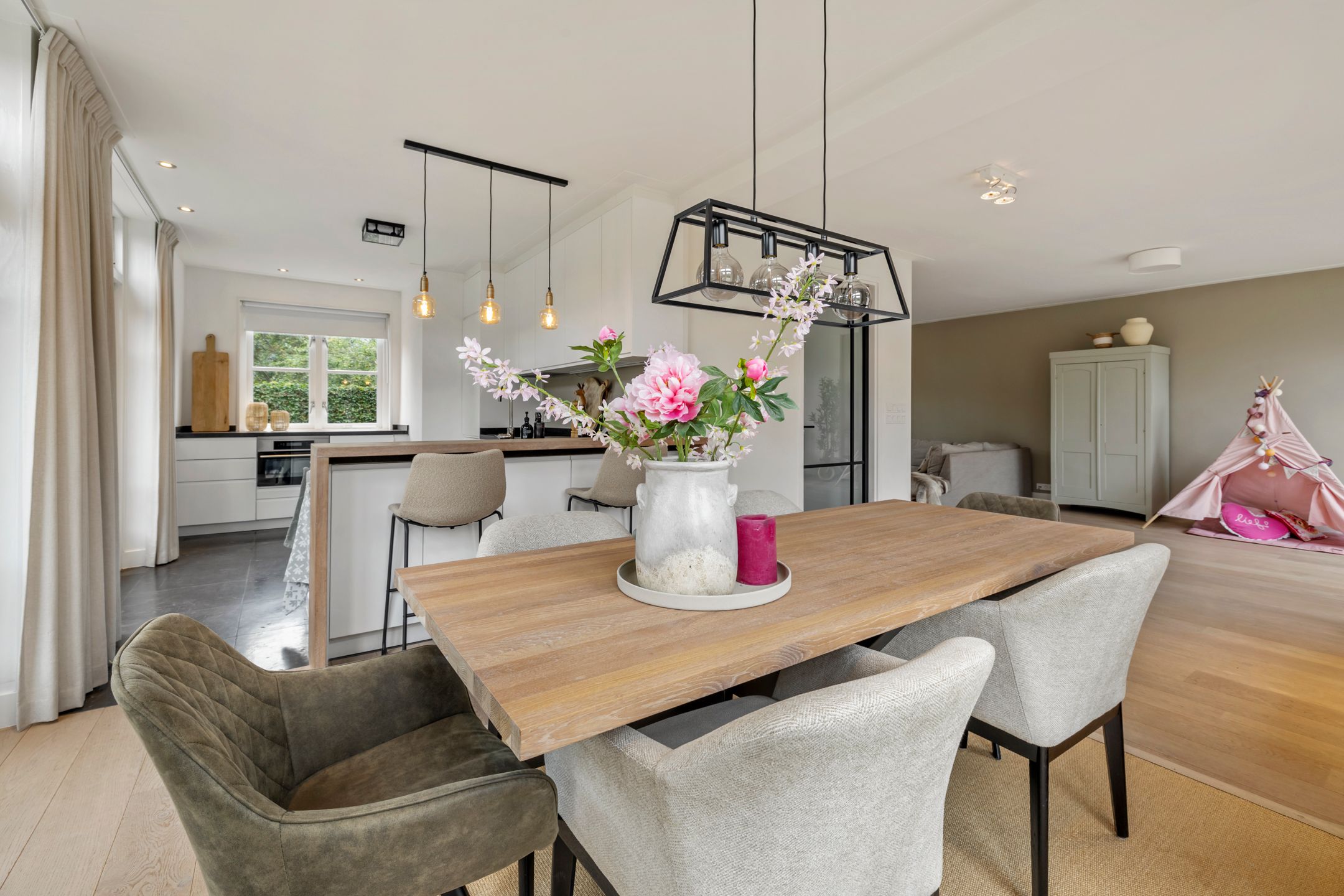 Photo 12 of Thorbeckelaan 21