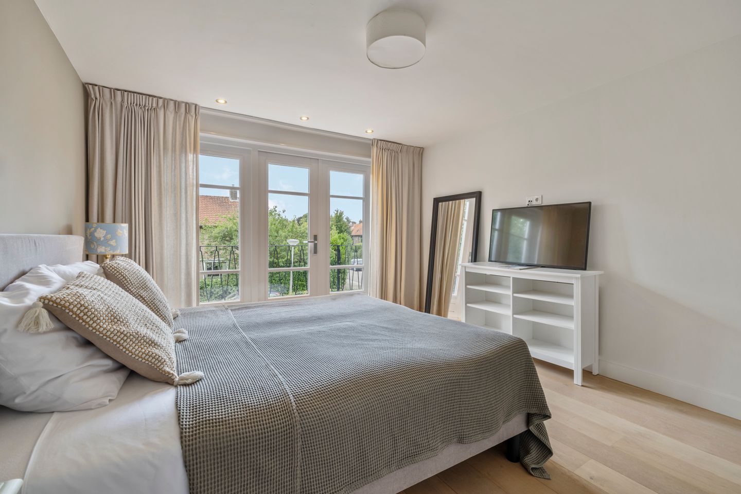 Photo 20 of Thorbeckelaan 21