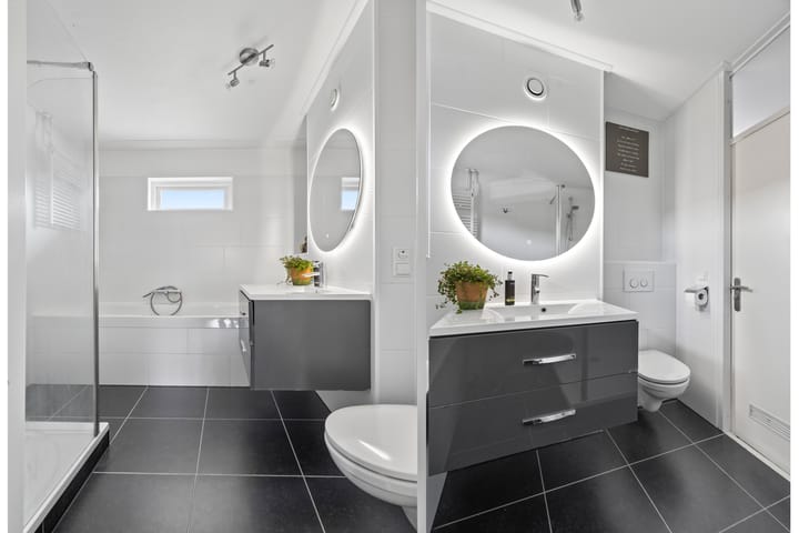 Foto 27 van Boterbloemweide 70