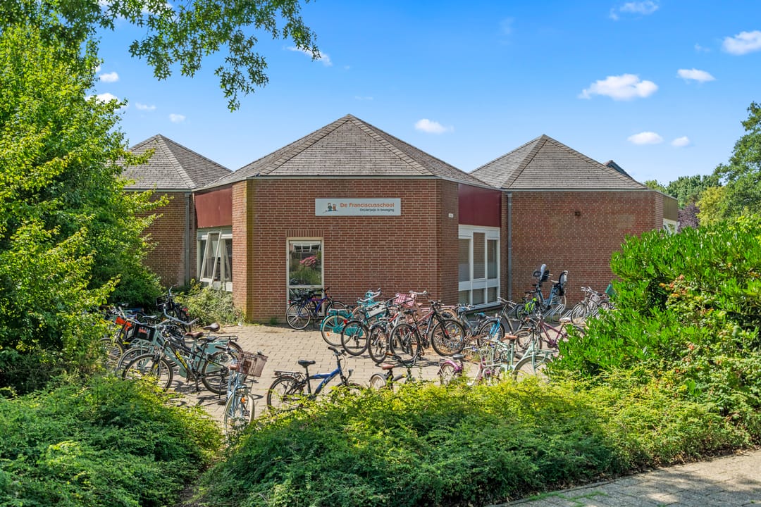 Photo 41 of Boterbloemweide 70