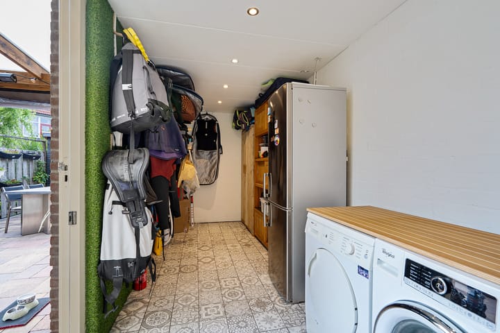 Foto 13 van Melchiorstraat 50