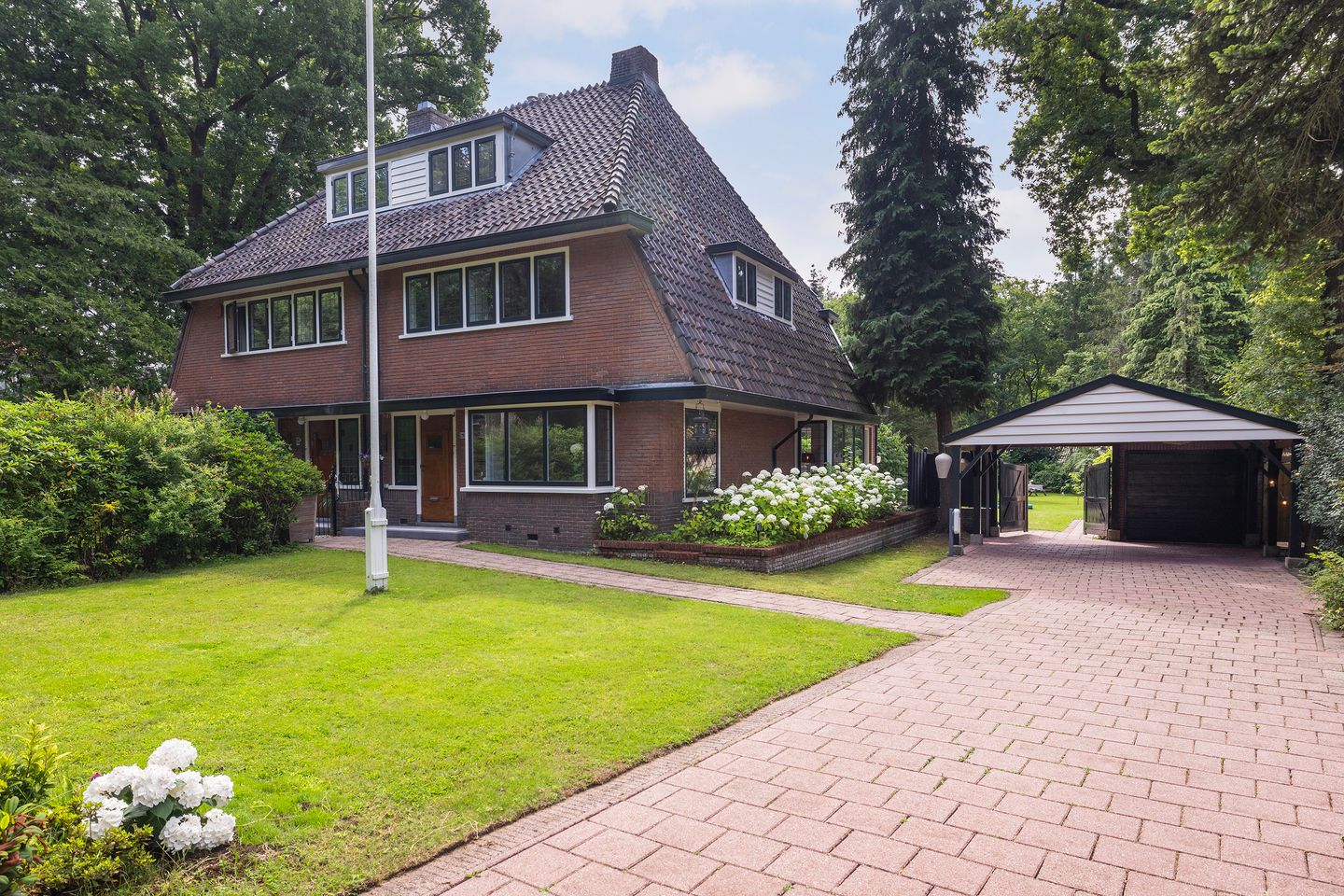 Foto 1 van Amersfoortsestraat 120