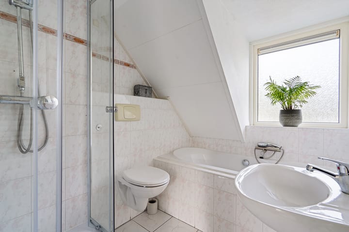 Foto 24 van Melchiorstraat 50