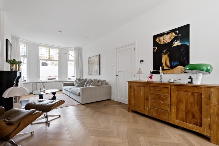 Foto 13 van Van Boetzelaerlaan 196