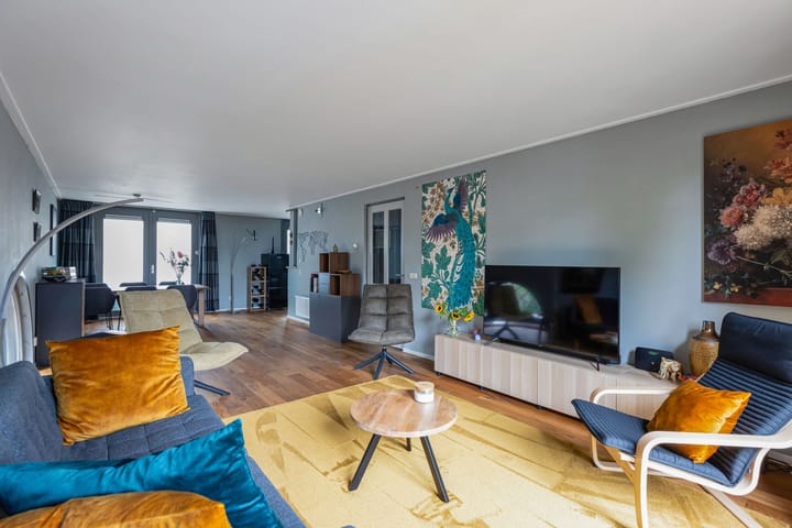 Foto 20 van Gele Eker 1-C