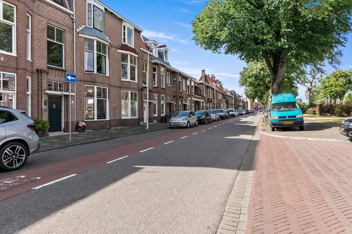 Foto 88 van Van Boetzelaerlaan 196