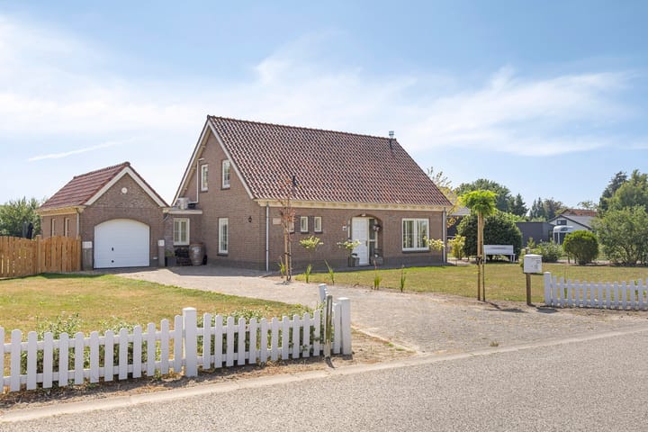 Photo 37 of Welbergsedijk 52-B