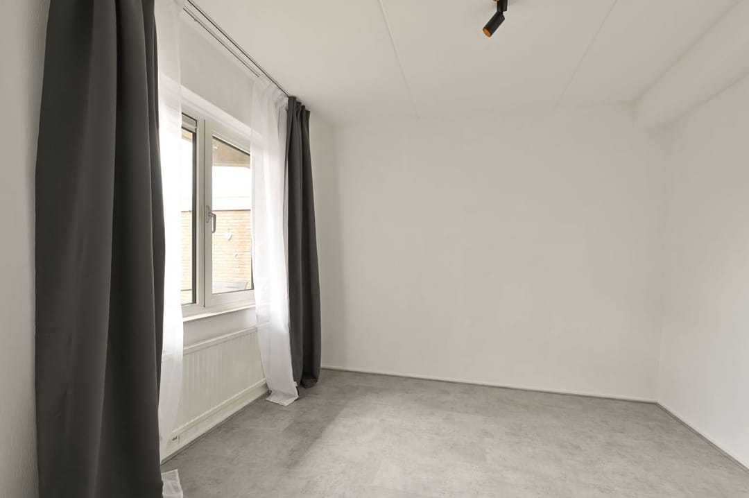 Foto 13 van van Weedestraat 157