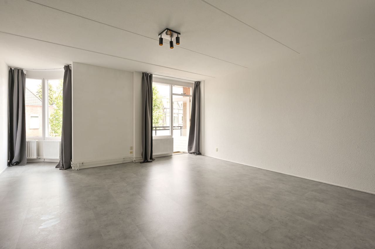 Foto 5 van van Weedestraat 157