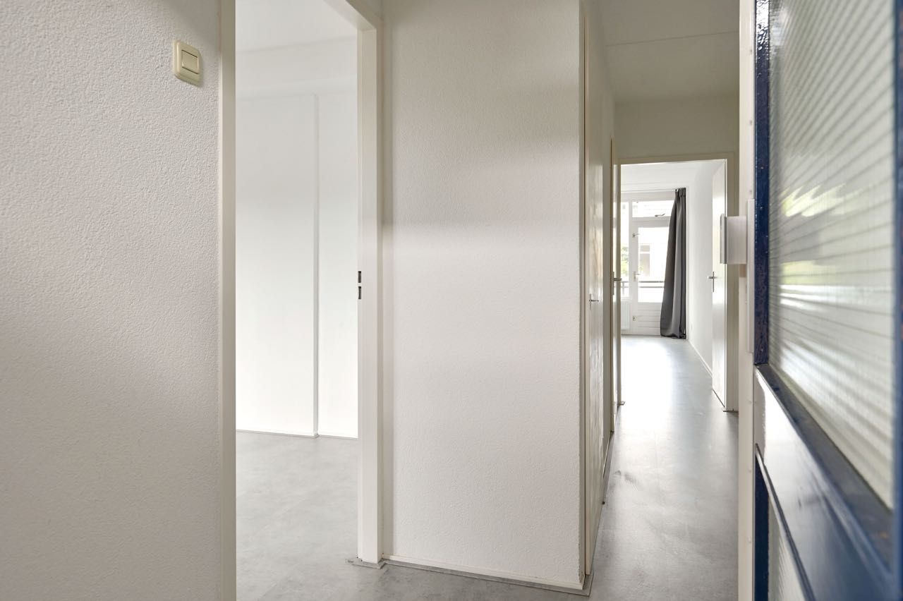 Foto 12 van van Weedestraat 157