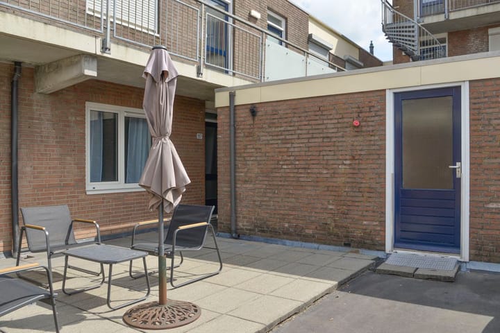 Foto 16 van van Weedestraat 157