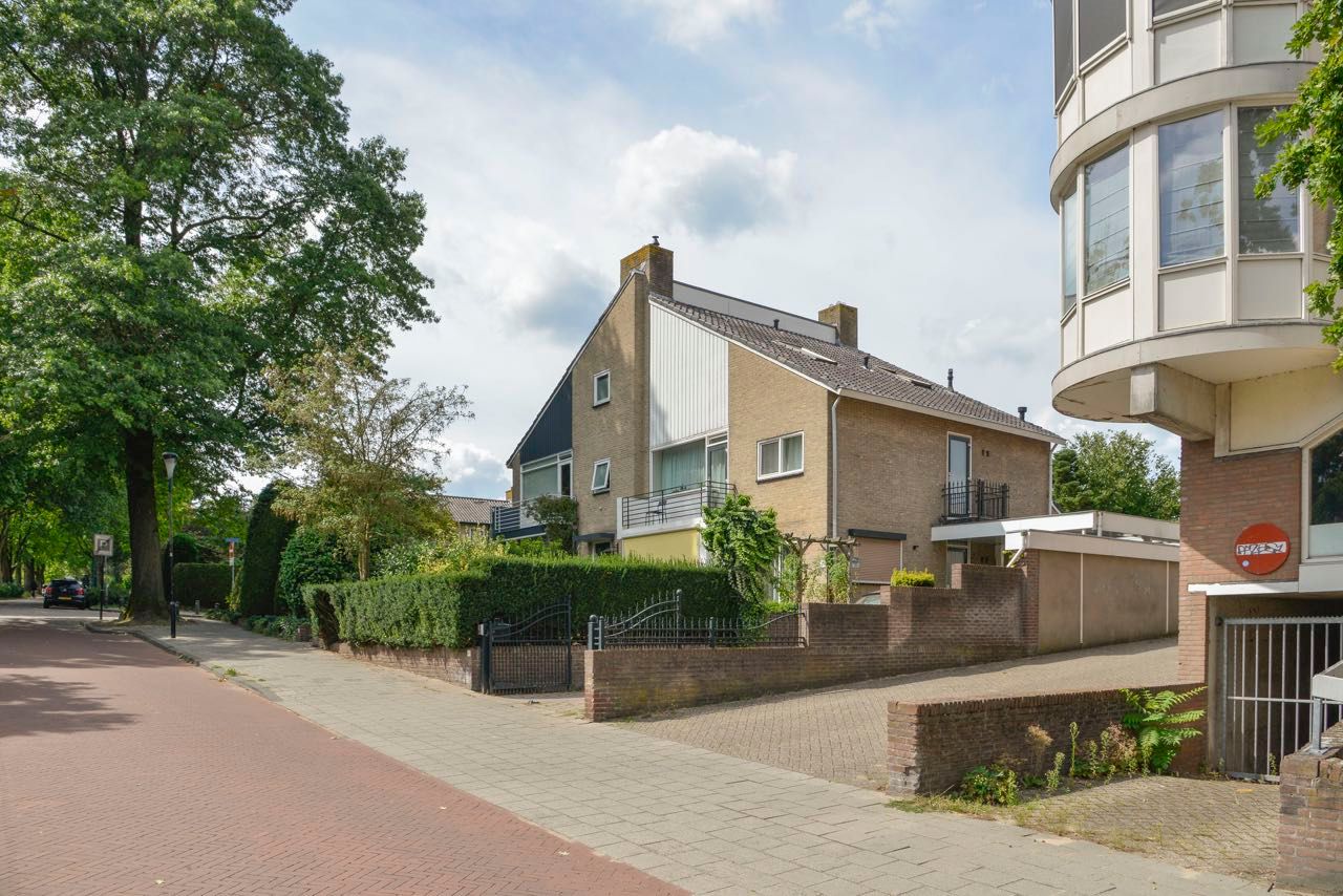 Foto 19 van van Weedestraat 157