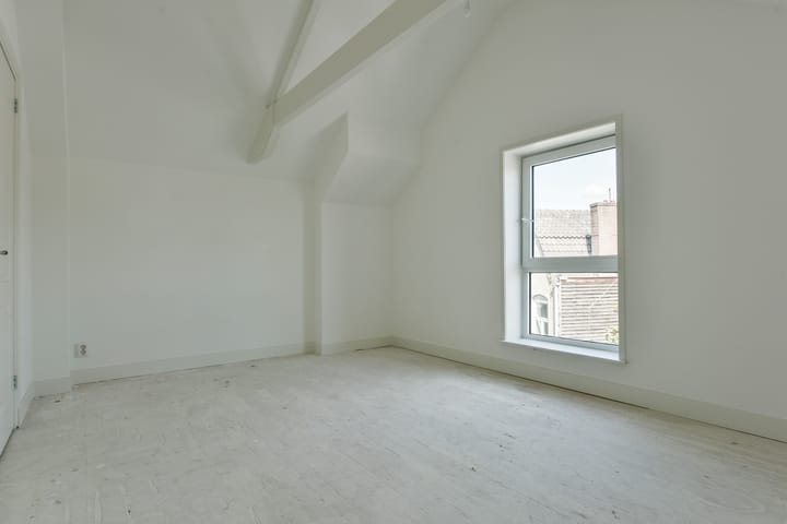 Foto 15 van Barentszstraat 246